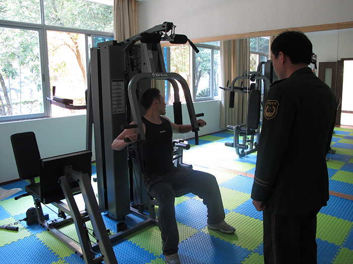 室内健身器材,单位健身器材,健身器材十大品牌-广西KS体育直播体育健身器材有限公司